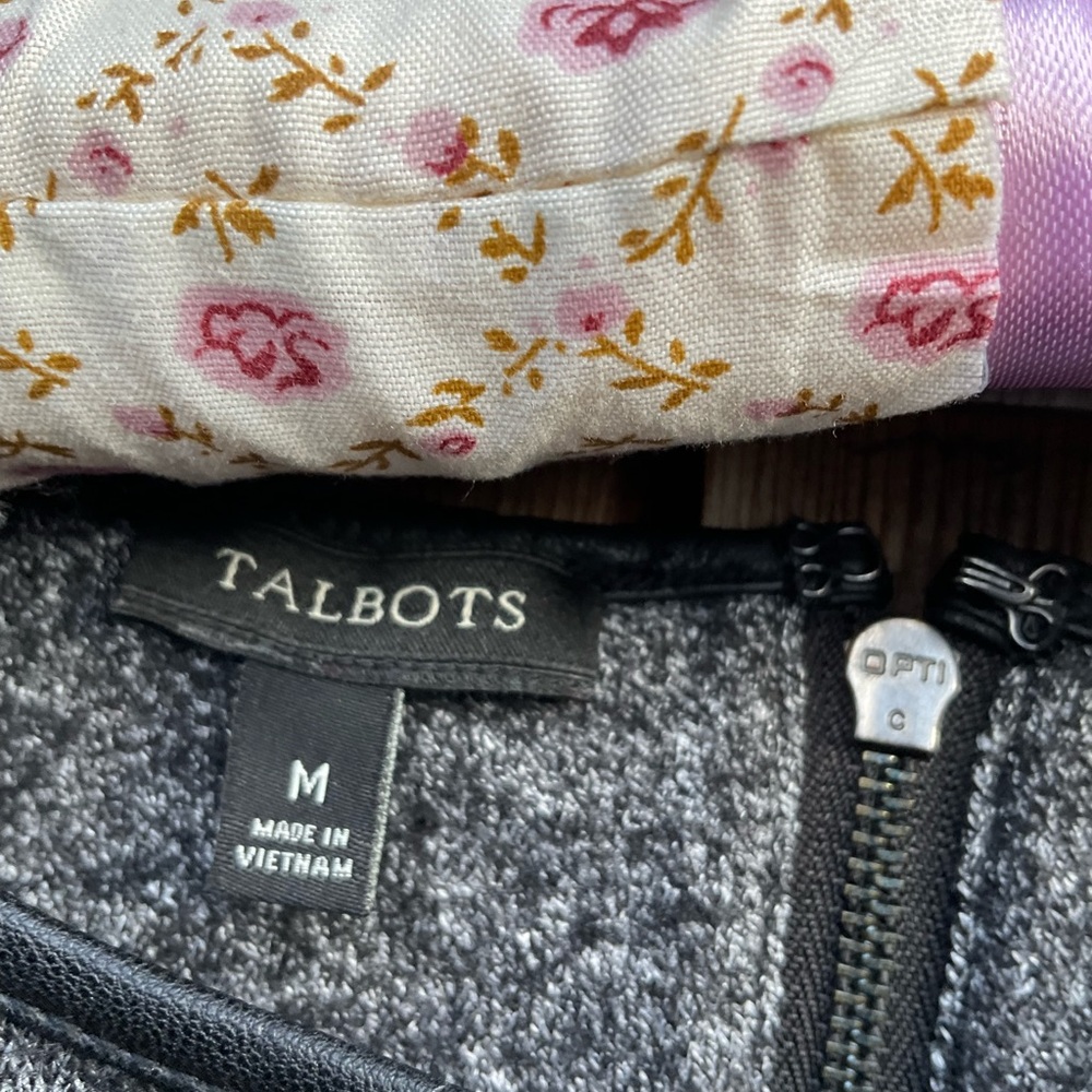 Talbots Top - Picture 4 of 7
